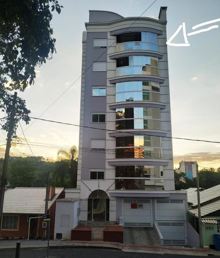 Vista E Localizacao Nas Termas Apartment *
